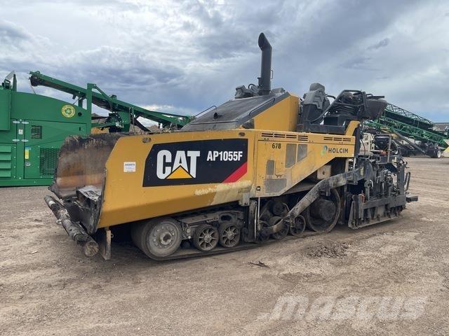 CAT AP1055F Асфальтовкладачі