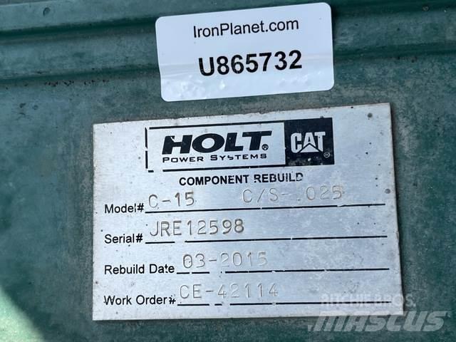 CAT C15 Двигуни