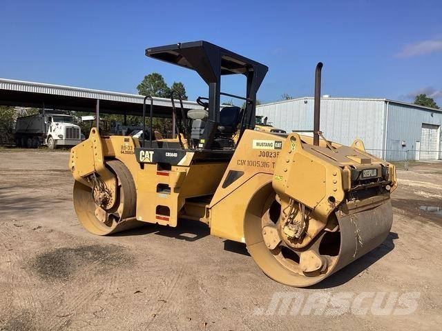 CAT CB-564D Котки тротуарні