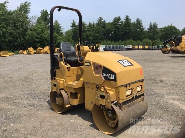 CAT CB1.8 Котки тротуарні