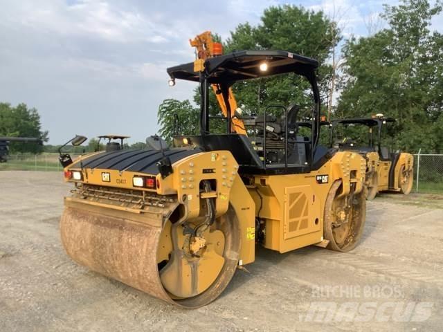 CAT CB16 Котки тротуарні