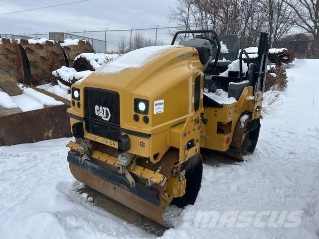 CAT CB2.7 Котки тротуарні