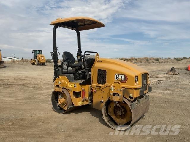 CAT CB2.7GC Котки тротуарні