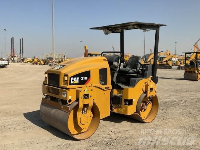 CAT CB34B Котки тротуарні