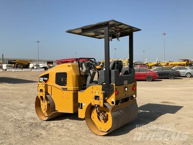 CAT CB34B Котки тротуарні