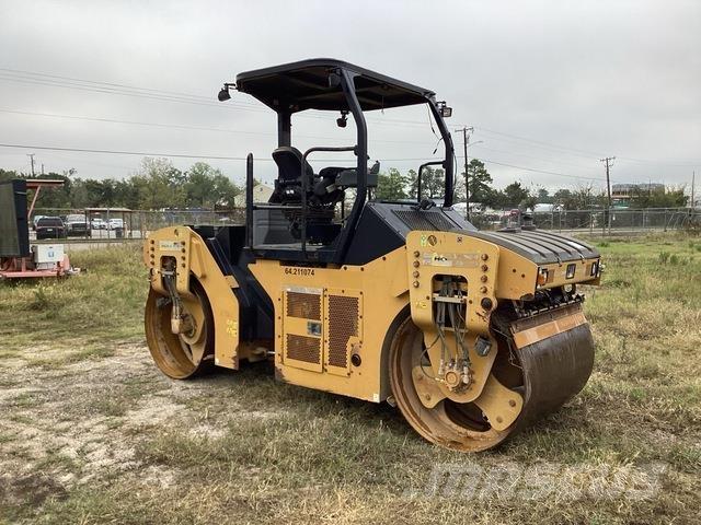 CAT CB44B Котки тротуарні