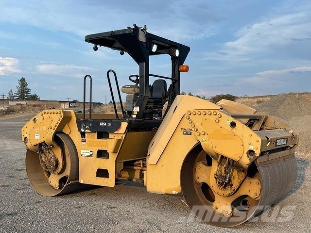 CAT CB54 XW Котки тротуарні
