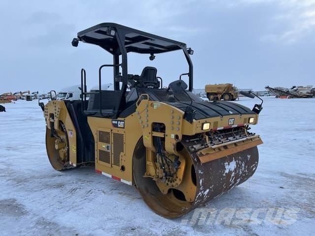 CAT CB64B Котки тротуарні