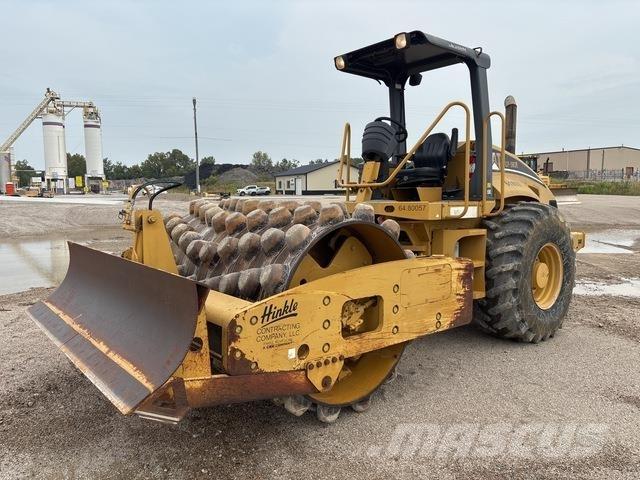 CAT CP563E Грунтові котки