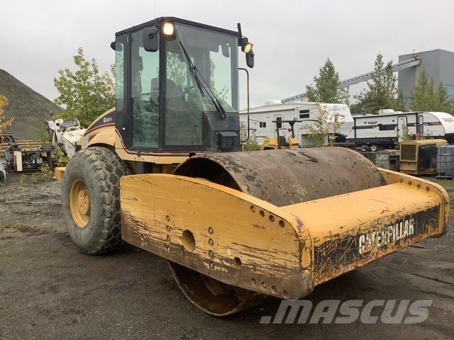 CAT CS-683 Грунтові котки