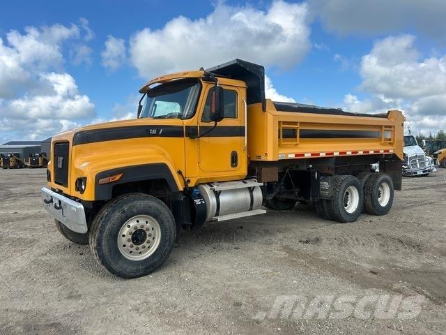 CAT CT681SG Самоскиди