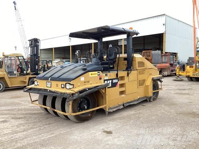 CAT CW34 Пневматичні катки