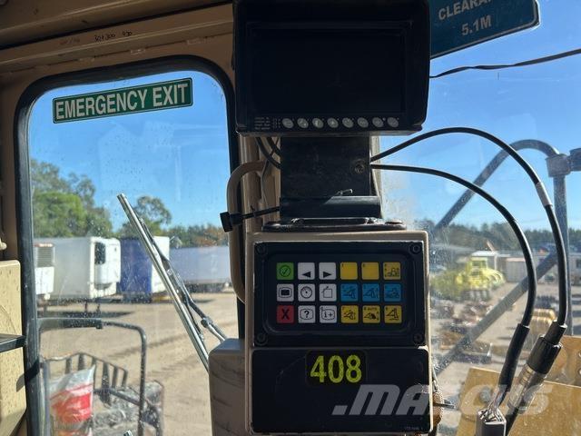 CAT D11R Гусеничні бульдозери