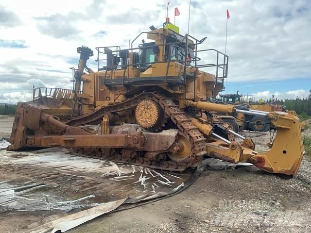 CAT D11T Гусеничні бульдозери