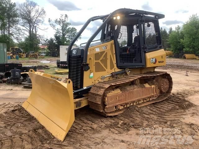 CAT D3 Гусеничні бульдозери