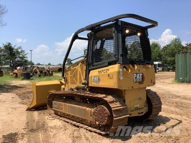 CAT D3 Гусеничні бульдозери