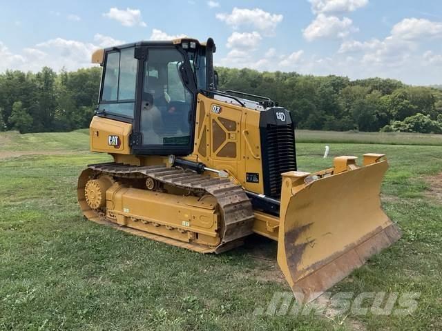 CAT D3 XL Гусеничні бульдозери