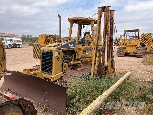 CAT D3G Трубоукладачі