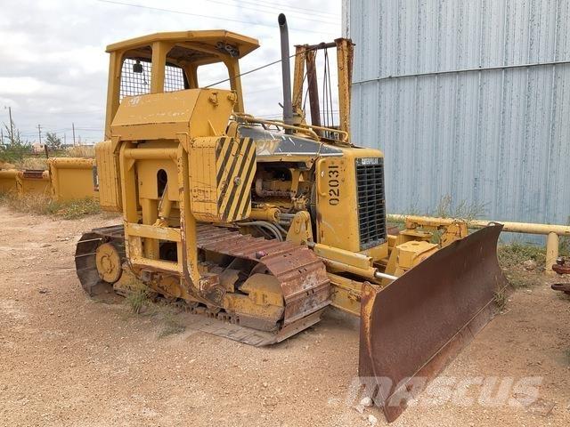 CAT D3G Трубоукладачі