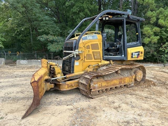 CAT D4K2 XL Гусеничні бульдозери