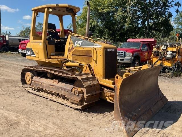 CAT D5G XL Гусеничні бульдозери