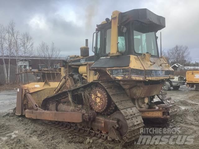 CAT D6 Гусеничні бульдозери