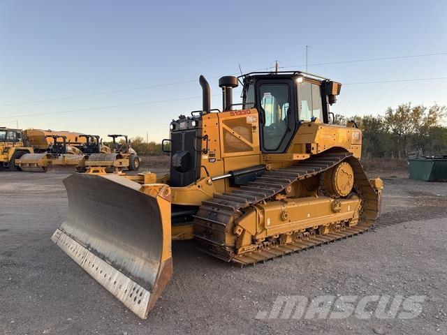 CAT D6 XE LGP Гусеничні бульдозери
