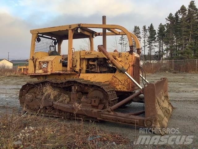 CAT D6D Гусеничні бульдозери