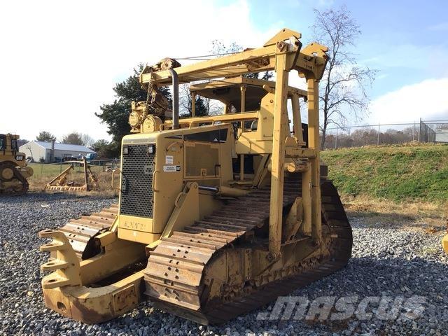 CAT D6N Трубоукладачі