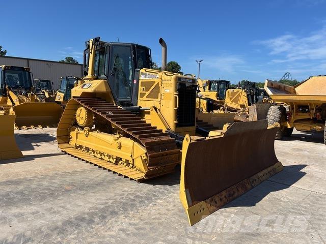 CAT D6N LGP Гусеничні бульдозери