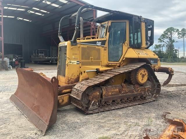 CAT D6N XL Гусеничні бульдозери