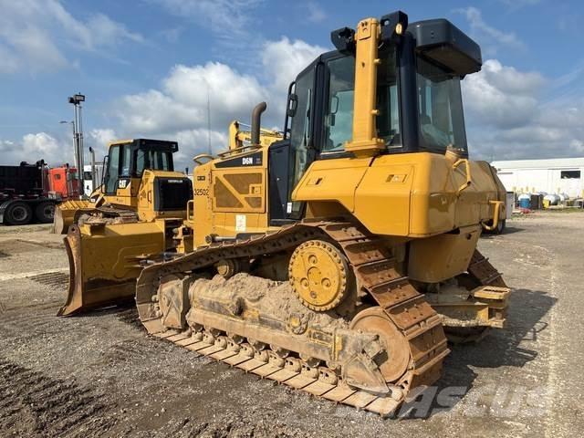 CAT D6N XL Гусеничні бульдозери