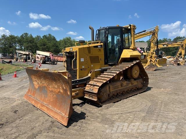 CAT D6N XL Гусеничні бульдозери