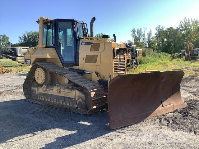 CAT D6N XL Гусеничні бульдозери