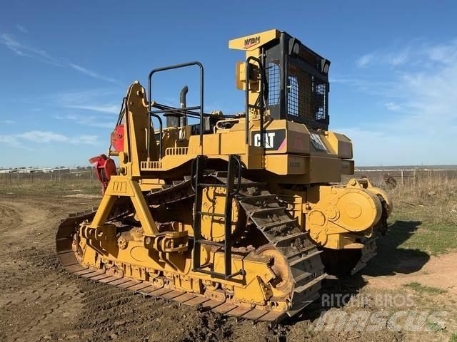 CAT D6T Трубоукладачі
