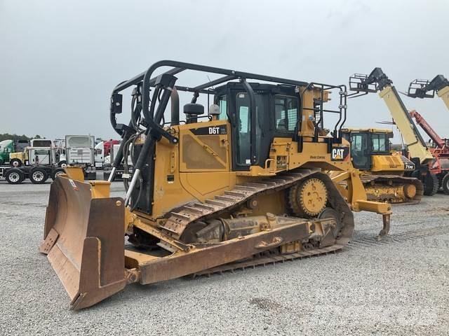 CAT D6T XL Гусеничні бульдозери