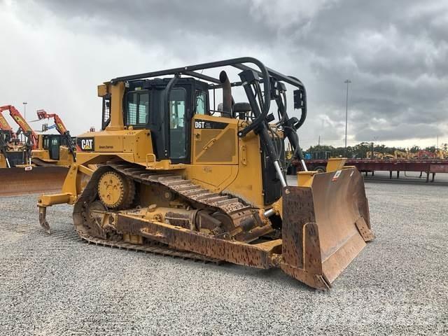 CAT D6T XL Гусеничні бульдозери