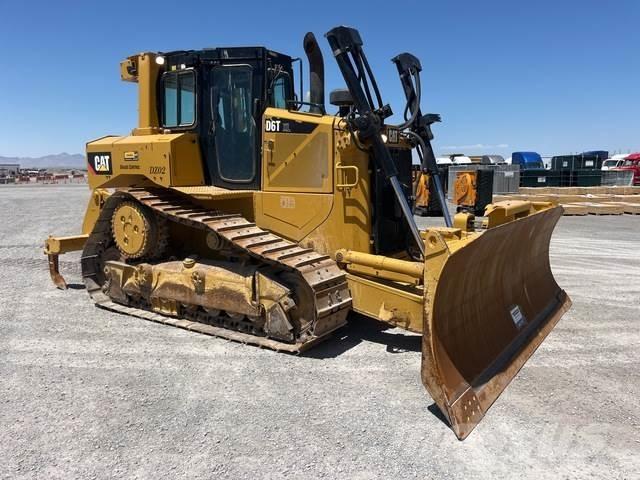 CAT D6T XL Гусеничні бульдозери