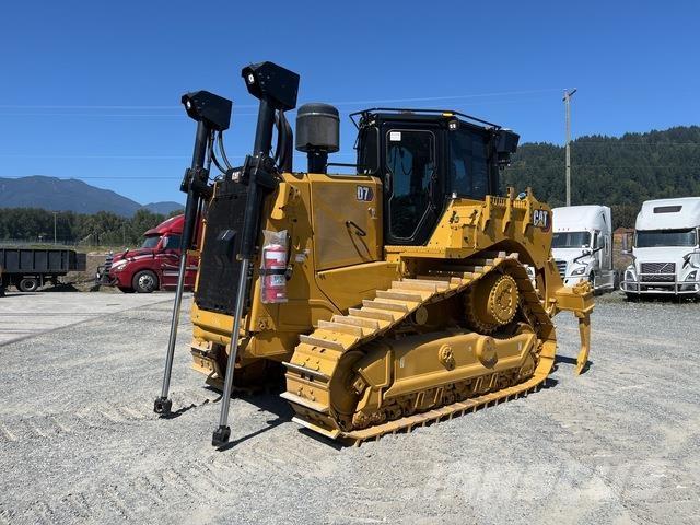 CAT D7 Гусеничні бульдозери