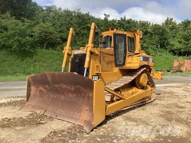 CAT D7H Гусеничні бульдозери