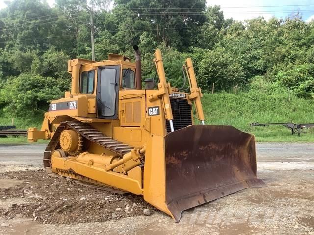 CAT D7H Гусеничні бульдозери