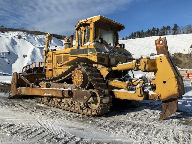 CAT D8 Гусеничні бульдозери