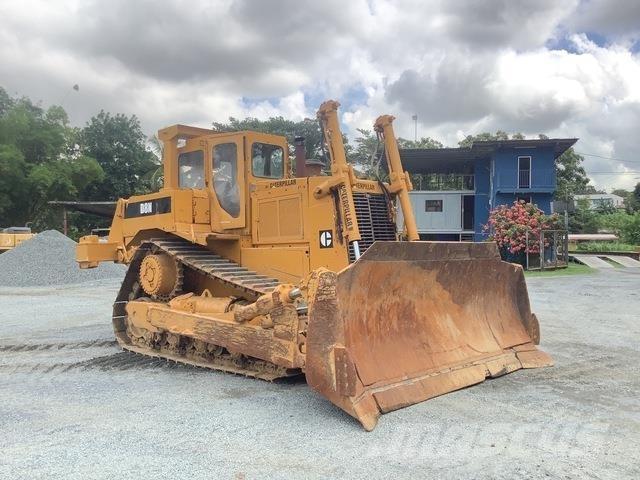 CAT D8N Гусеничні бульдозери