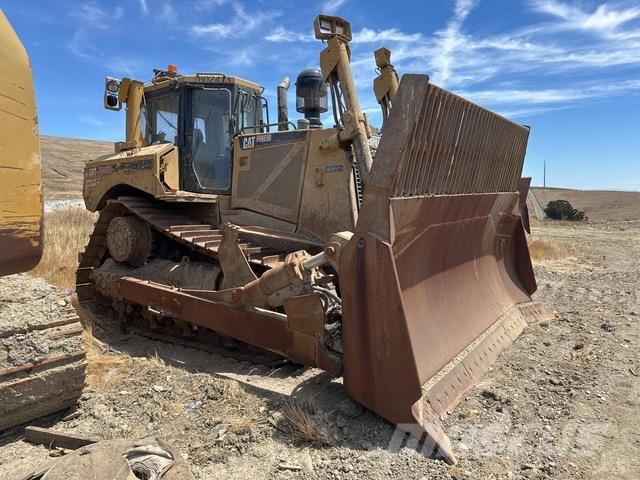 CAT D8T Гусеничні бульдозери