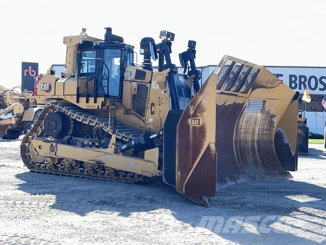 CAT D9 Гусеничні бульдозери
