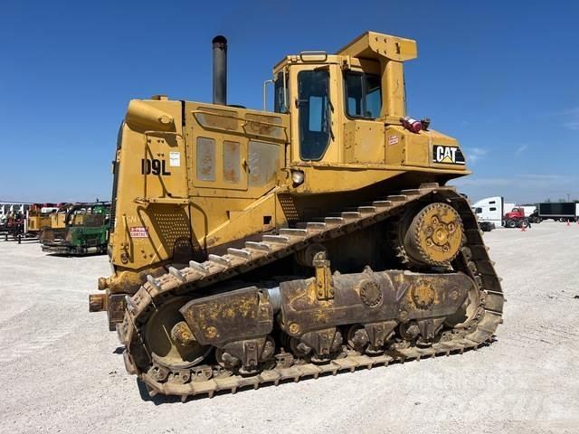 CAT D9L Гусеничні бульдозери