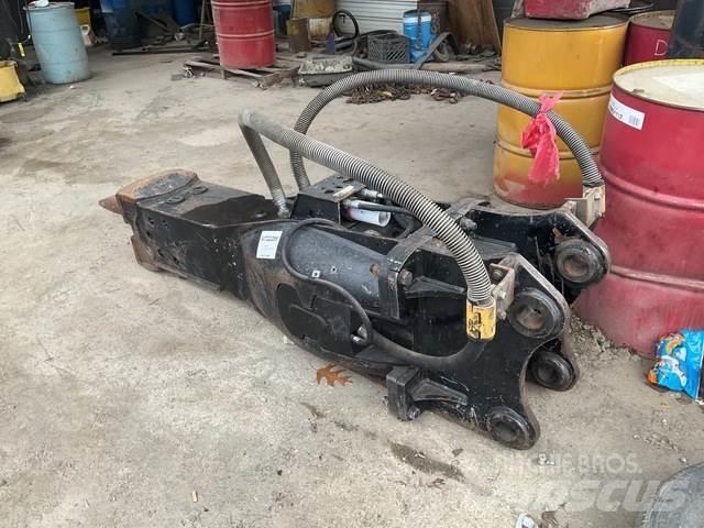 CAT H110E Плуги