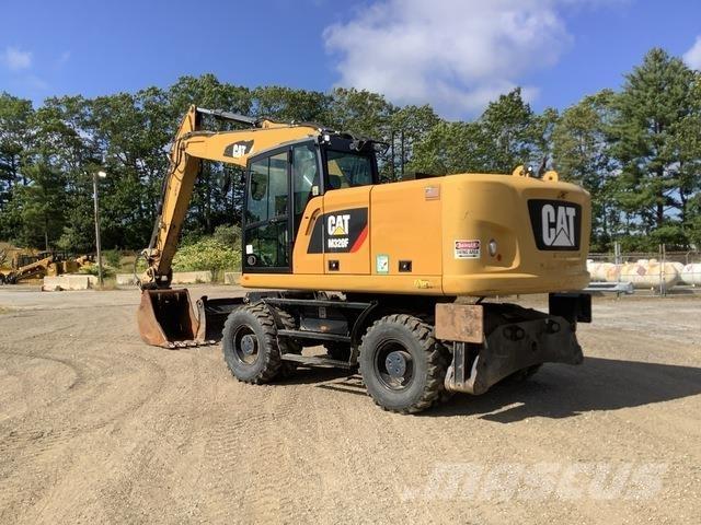 CAT M320F Колісні екскаватори