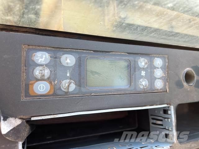 CAT MD5150C Свердлильні установки