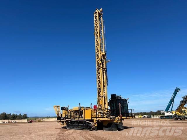 CAT MD6250 Свердлильні установки